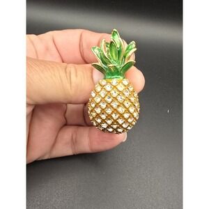 Pineapple Rhinestone Gold Toned Brooch Tropical Vacation Piece
